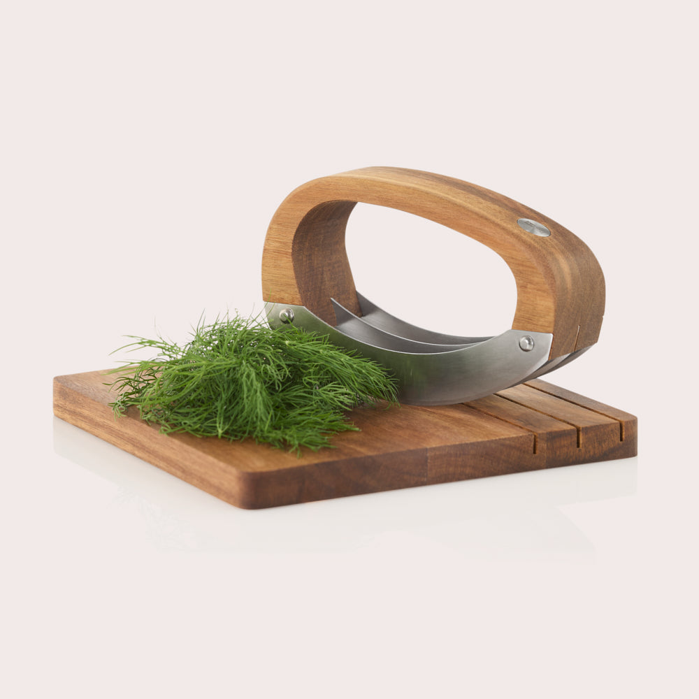 RoccaVerde rocking knife with cutting board